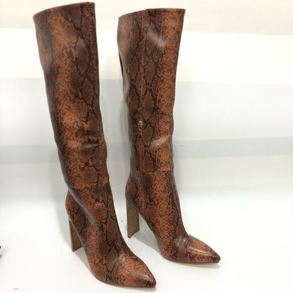 Billini Dare You To Try Heeled Snake Print Knee High Boots Multicolor Size 8 - Picture 3 of 10